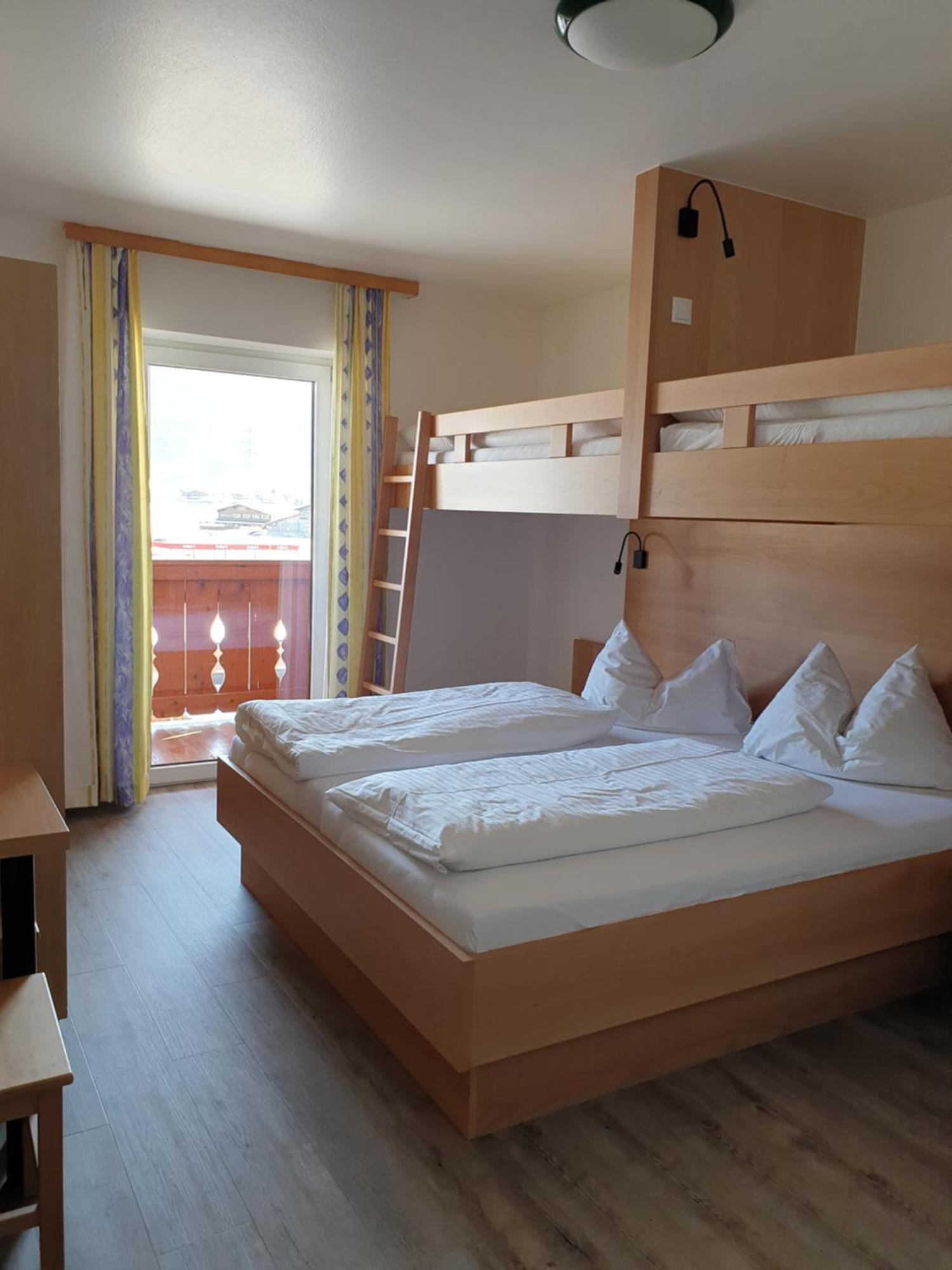Hanneshof Flachau Rum bild